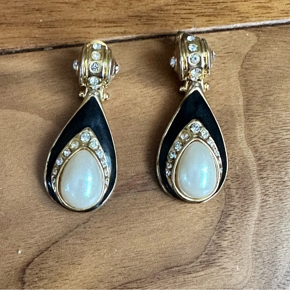Vintage Tear Drop Earrings Faux Pearl Rhinestone Enamel